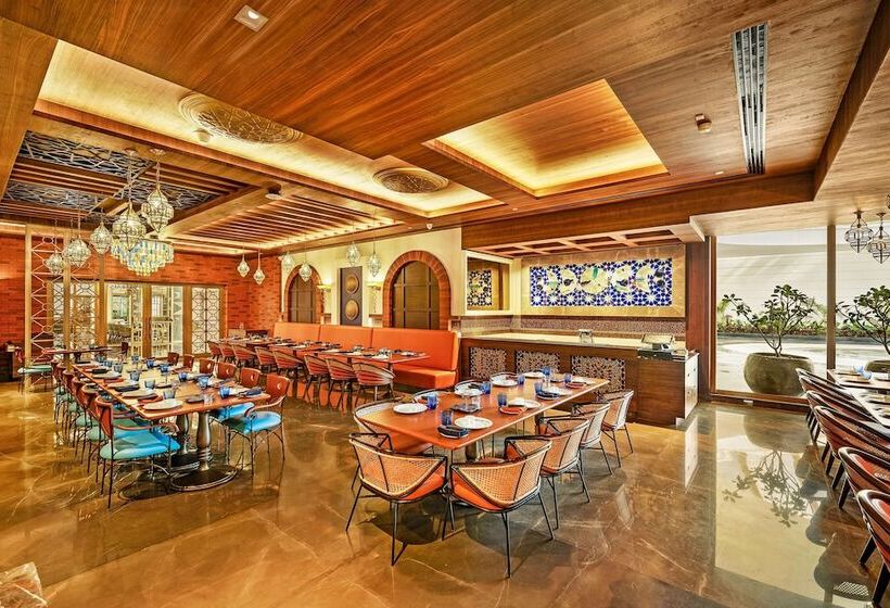 Radisson Blu Hotel & Suites Grt Chennai