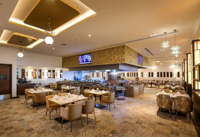 Radisson Blu Hotel & Suites Grt Chennai