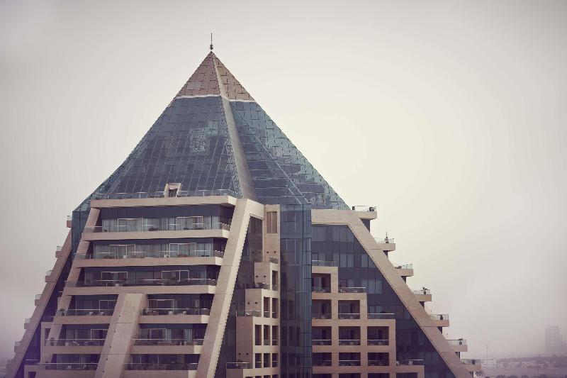 هتل Raffles Dubai