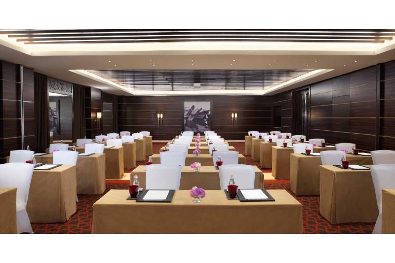 هتل Raffles Dubai