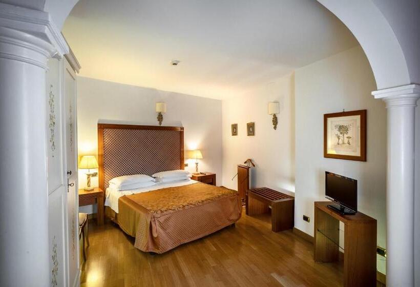 בית מלון כפרי Relais Le Felci Executive Suite Spa