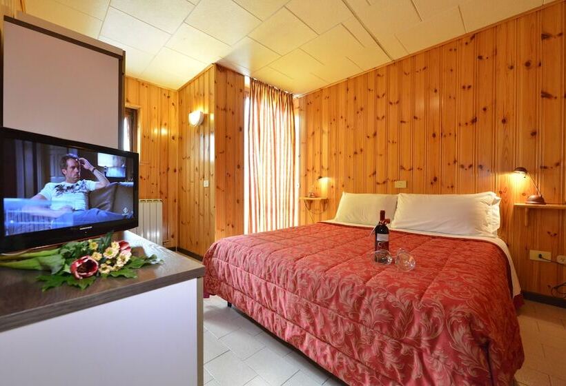 בית מלון כפרי Residence Bellevue