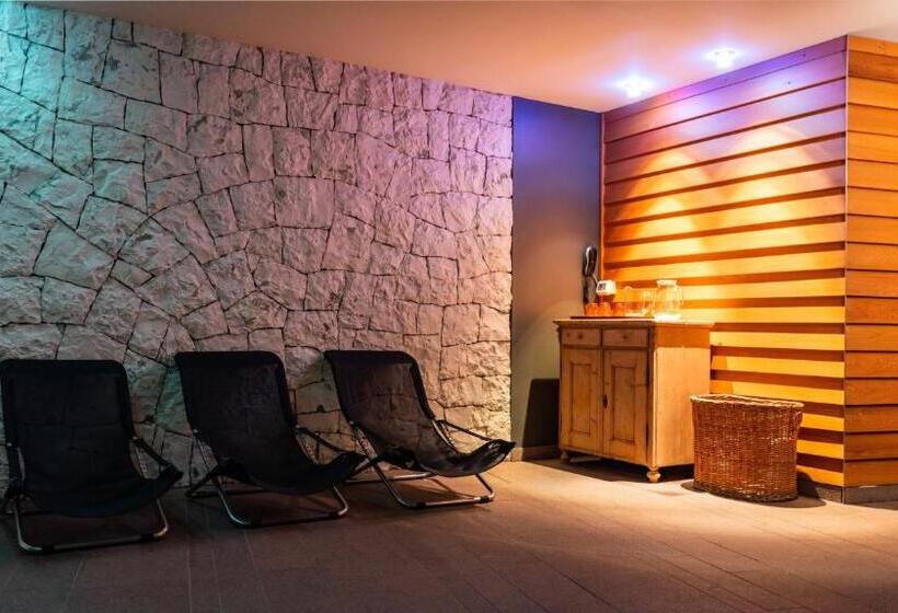 فندق Residence Lastei