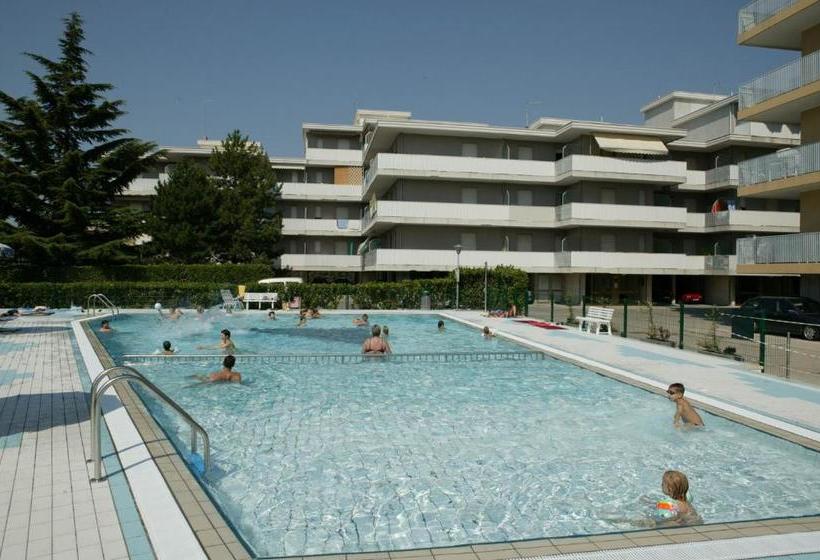 Residence Valbella   Geturhotels