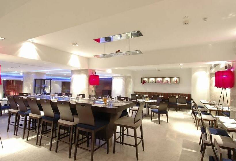 בית מלון כפרי Royal Orchid Central Bangalore, Manipal Centre, Mg Road