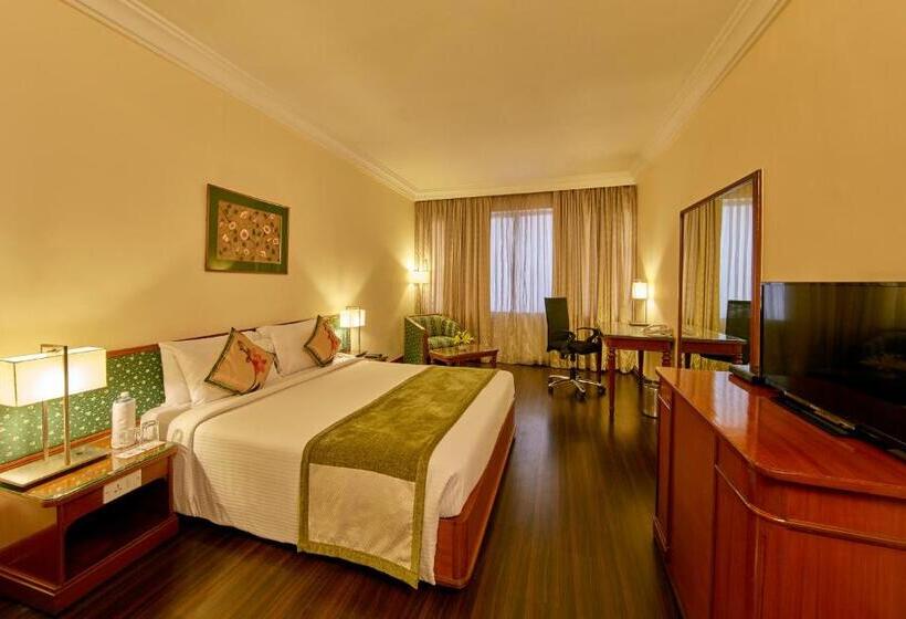 בית מלון כפרי Royal Orchid Central Bangalore, Manipal Centre, Mg Road