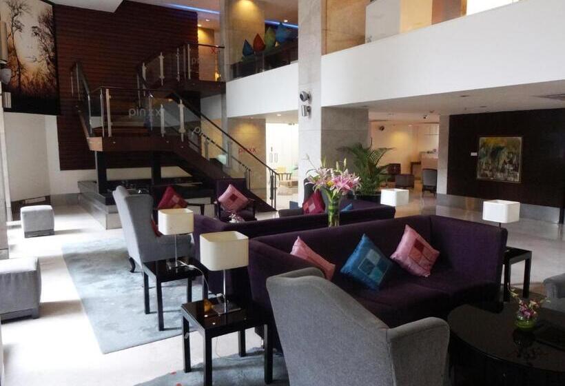 בית מלון כפרי Royal Orchid Central Bangalore, Manipal Centre, Mg Road