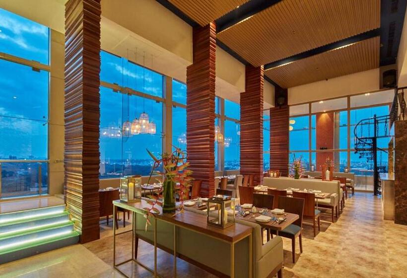 בית מלון כפרי Royal Orchid Central Bangalore, Manipal Centre, Mg Road