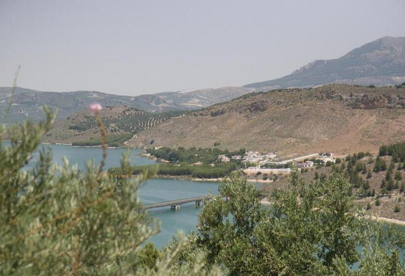 هتل روستایی Caserio De Iznájar