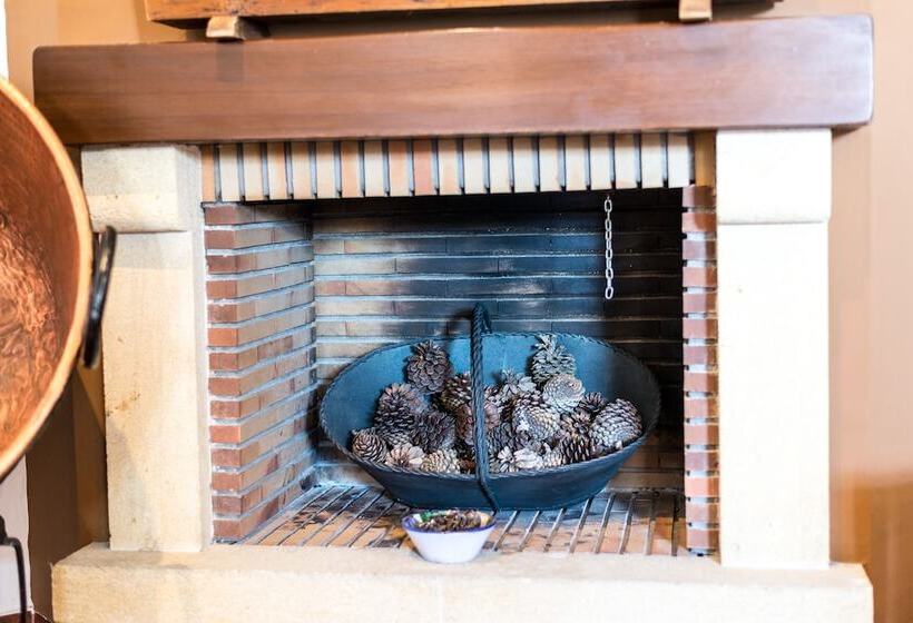 فندق ريفى Cortijo De Tajar