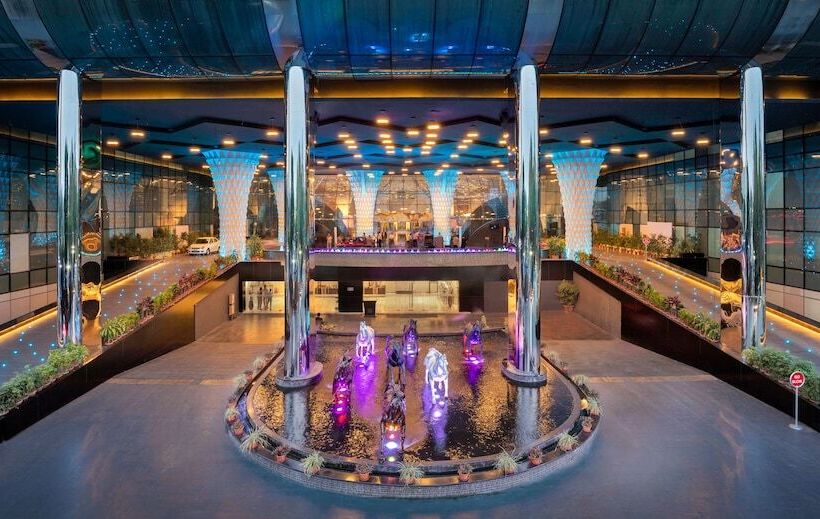 فندق Sahara Star