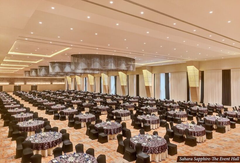 فندق Sahara Star