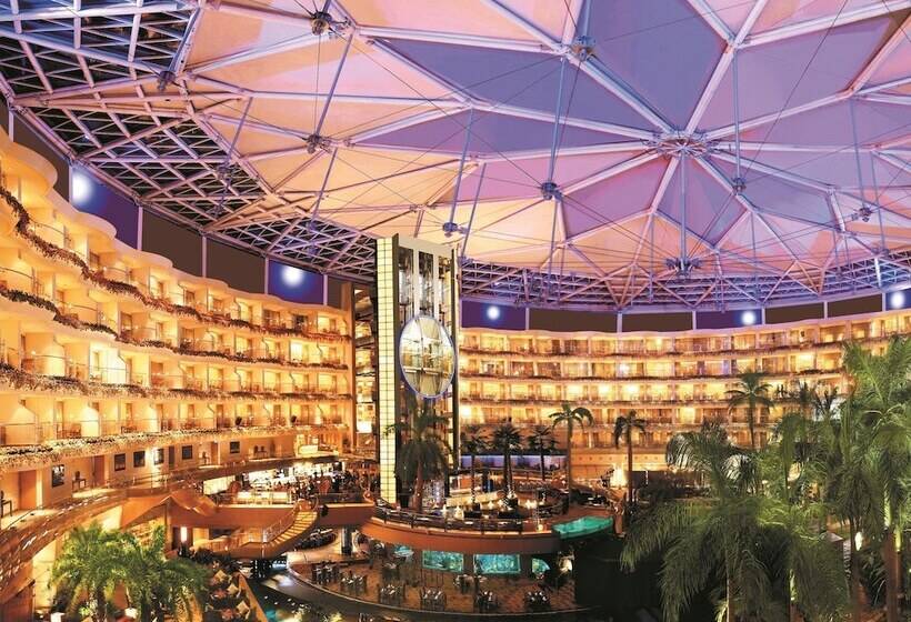 فندق Sahara Star