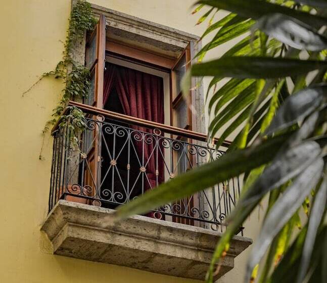 هتل San Francisco Plaza