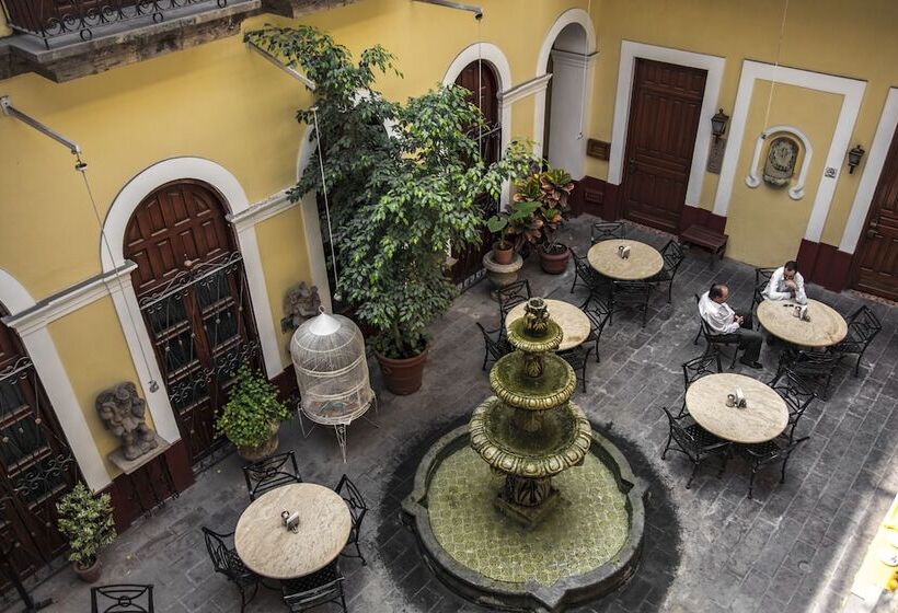 هتل San Francisco Plaza