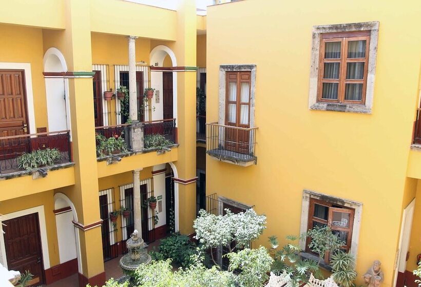 هتل San Francisco Plaza