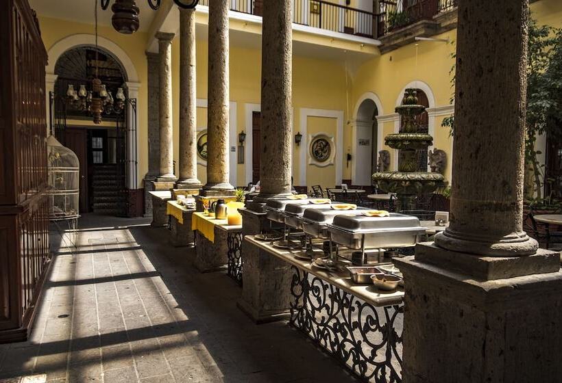 هتل San Francisco Plaza