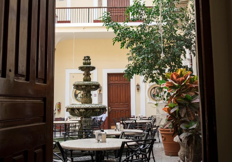 هتل San Francisco Plaza