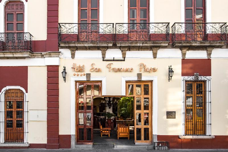 هتل San Francisco Plaza