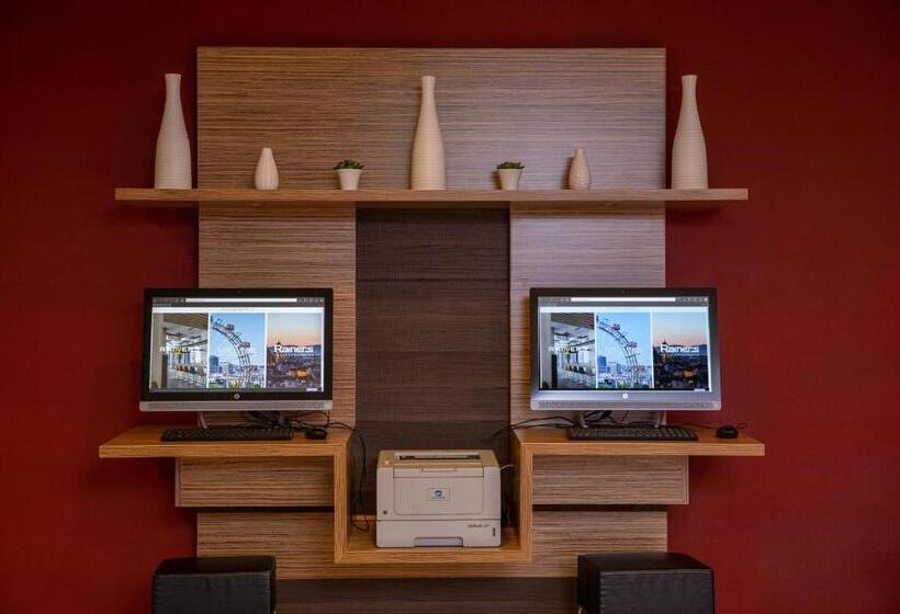 Senator Hotel Vienna