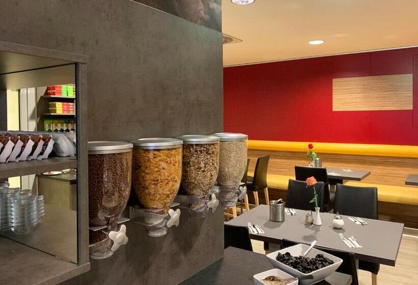 Senator Hotel Vienna