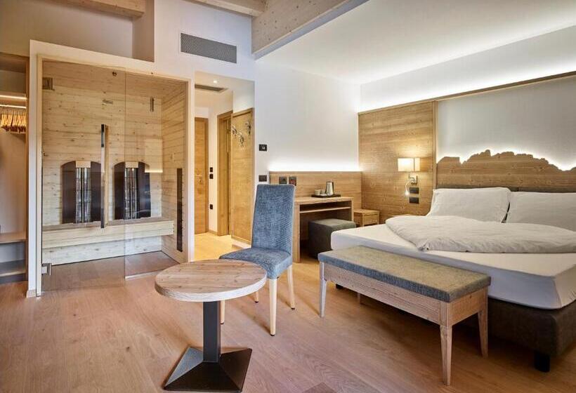 בית מלון כפרי Shandranj