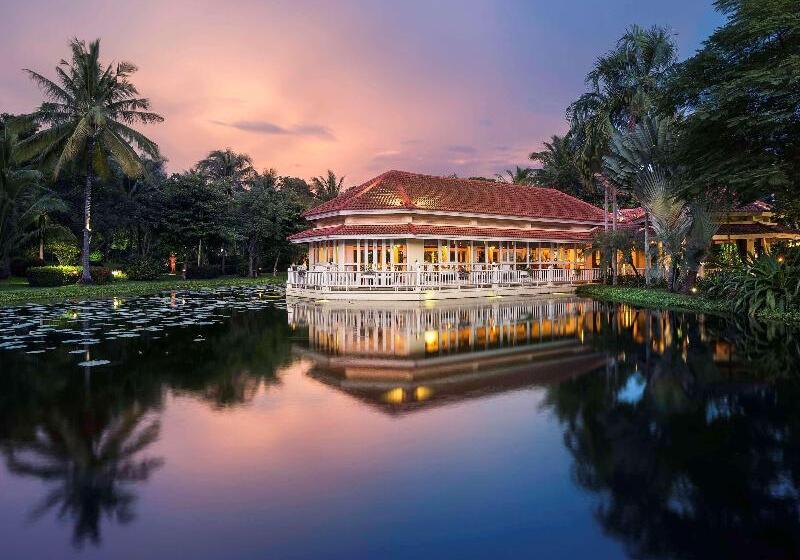 هتل Sofitel Angkor Phokeethra Golf & Spa Resort