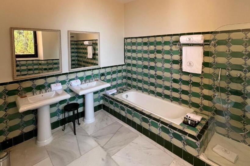 هتل Soho Boutique Castillo De Santa Catalina   Adults Recommended