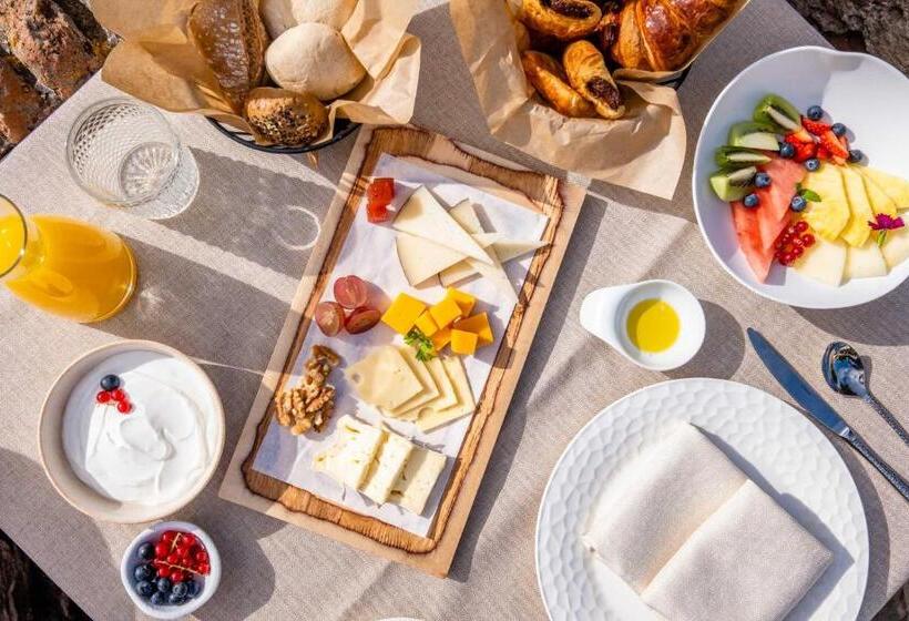 هتل Soho Boutique Castillo De Santa Catalina   Adults Recommended