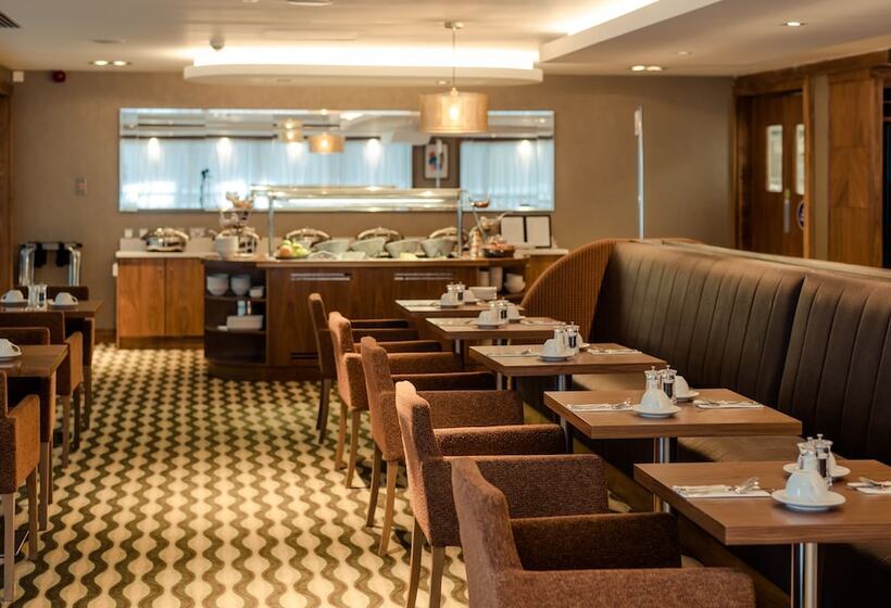 בית מלון כפרי Tallaght Cross