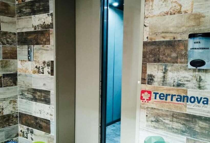 호텔 Terranova
