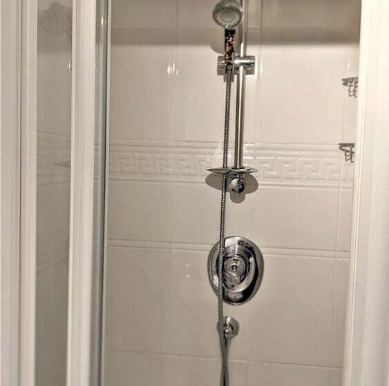 בית מלון כפרי The Anchor