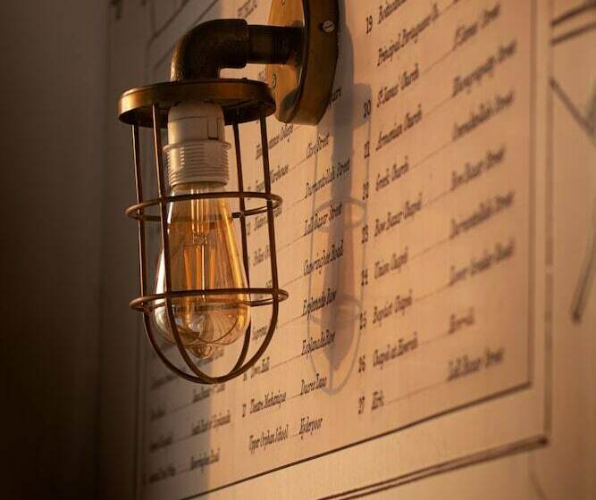 Отель Polo Floatel Kolkata