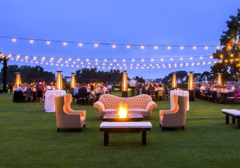 Отель The Lodge At Torrey Pines