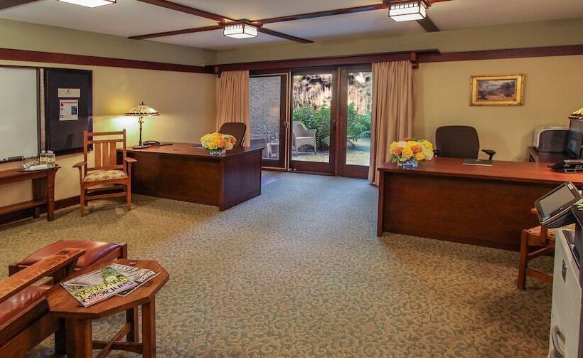 Отель The Lodge At Torrey Pines