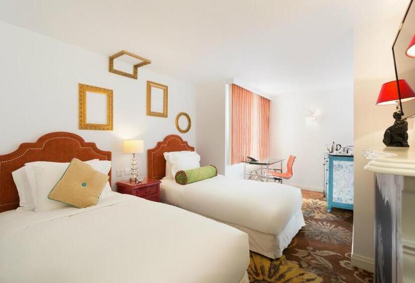 هتل The Luxe Manor