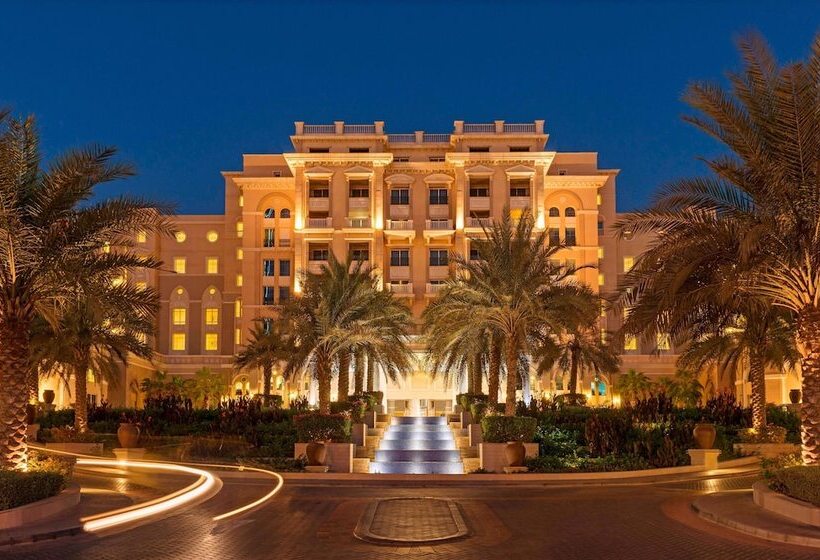هتل The Westin Dubai Mina Seyahi Beach Resort And Waterpark