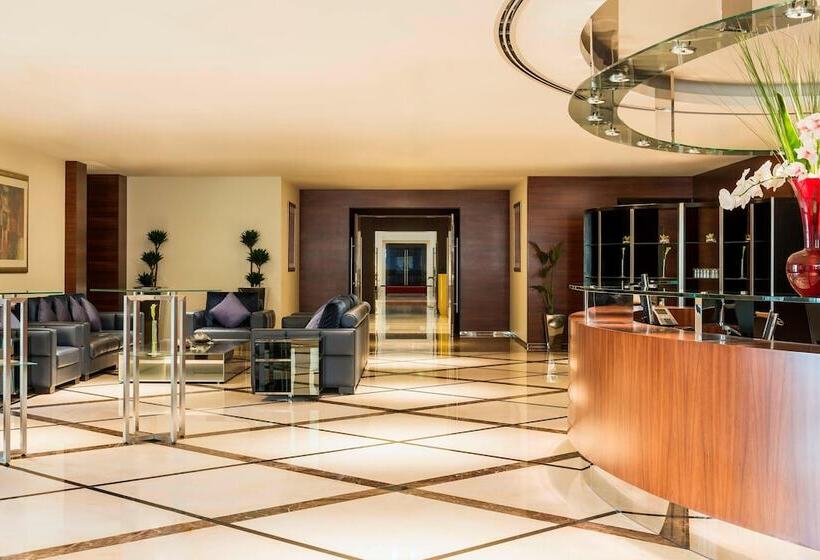 هتل The Westin Dubai Mina Seyahi Beach Resort And Waterpark