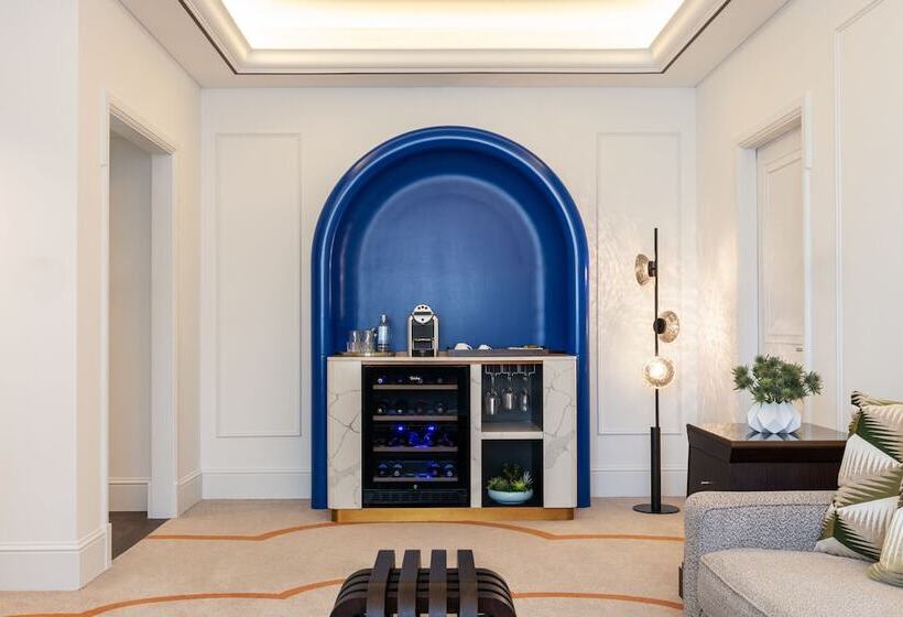 هتل The Westin Dubai Mina Seyahi Beach Resort And Waterpark