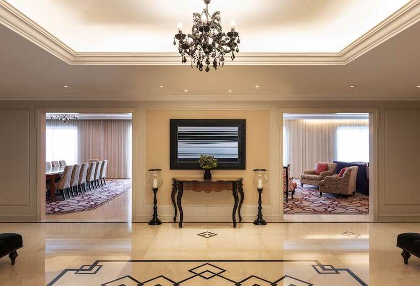 هتل The Westin Dubai Mina Seyahi Beach Resort And Waterpark