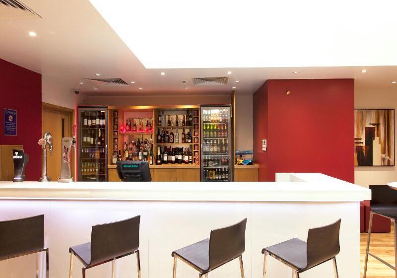 فندق Travelodge London Central Southwark