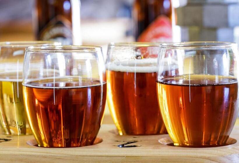 ホテル Tsitsikamma Village Inn