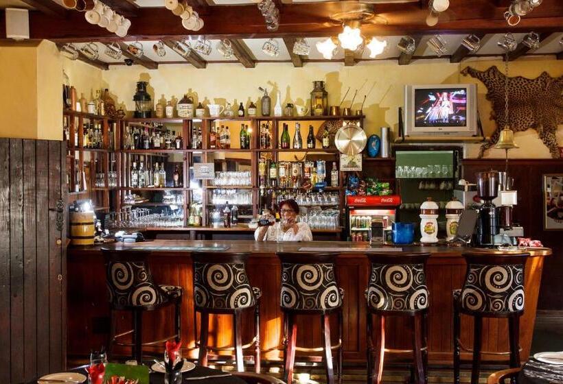 ホテル Tsitsikamma Village Inn