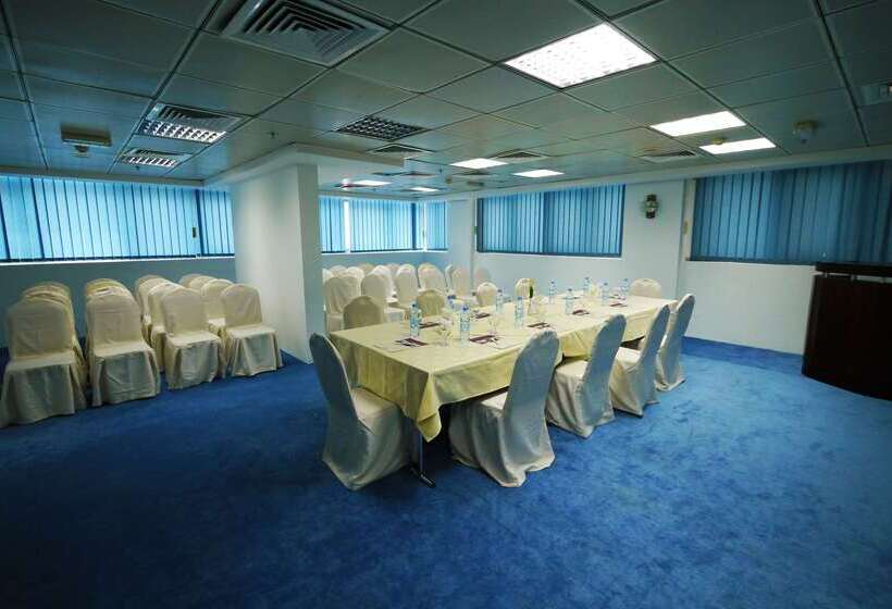 Sharjah Hotel Apartments   الشارقة