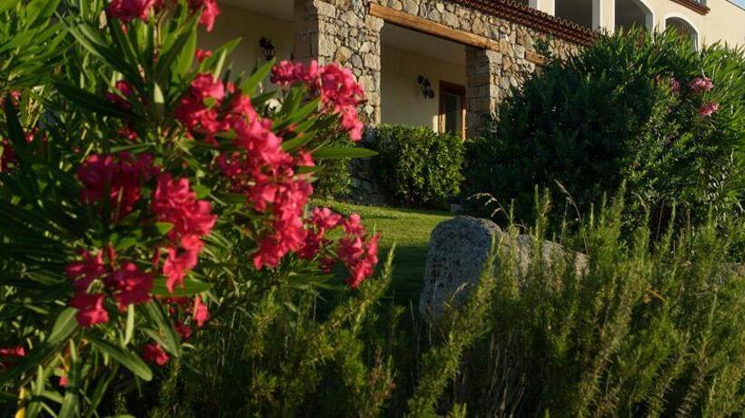 בית מלון כפרי Valkarana Country Relais