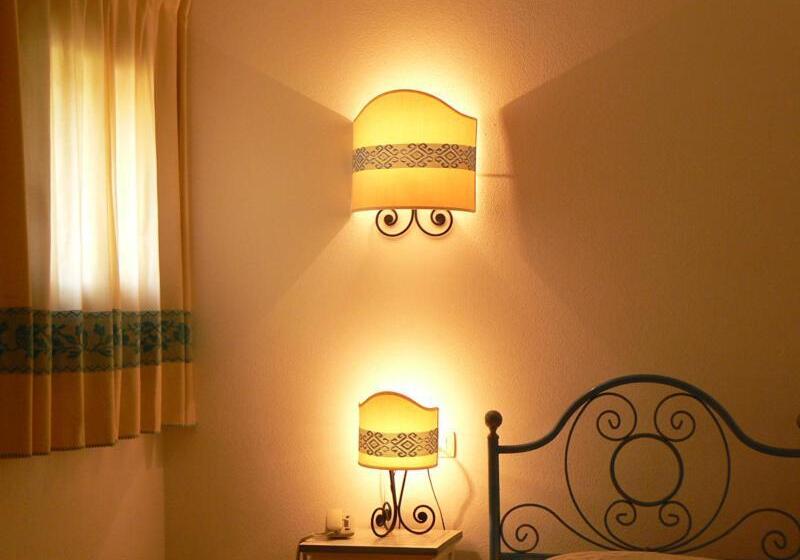 בית מלון כפרי Valkarana Country Relais