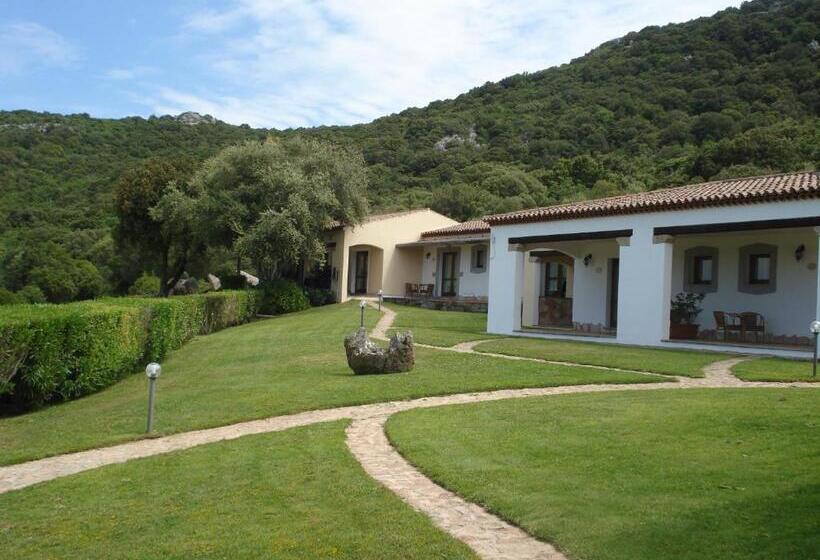 בית מלון כפרי Valkarana Country Relais