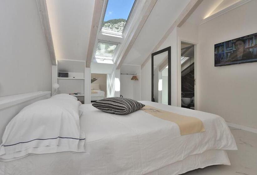 Отель Villa Lara