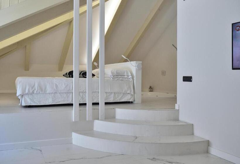 Отель Villa Lara