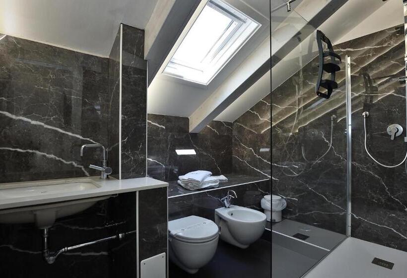 Отель Villa Lara